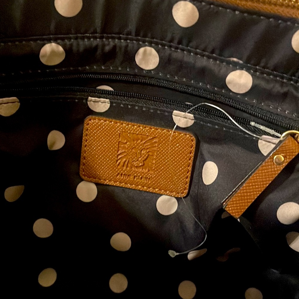 Brand New Anne Klein Red and White Purse - Picture 5 of 8